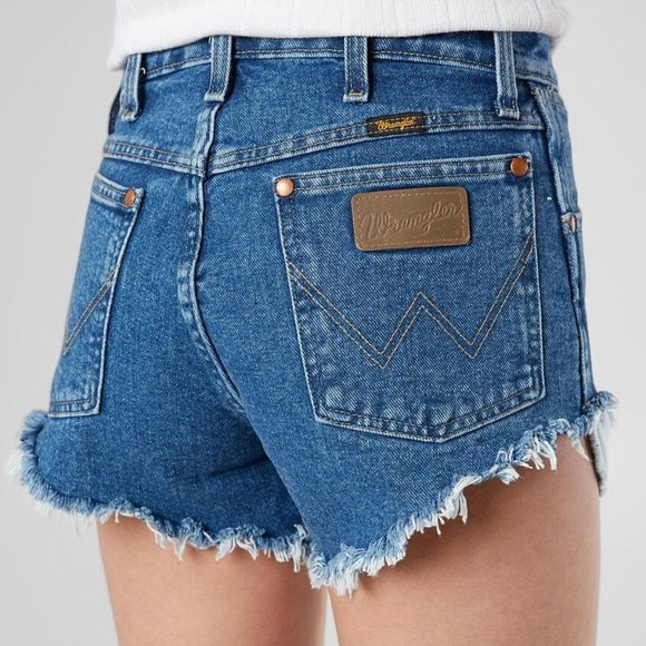 Wrangler 30 NWT Reworked Dark Stone Cut Off Jean Shorts High Rise